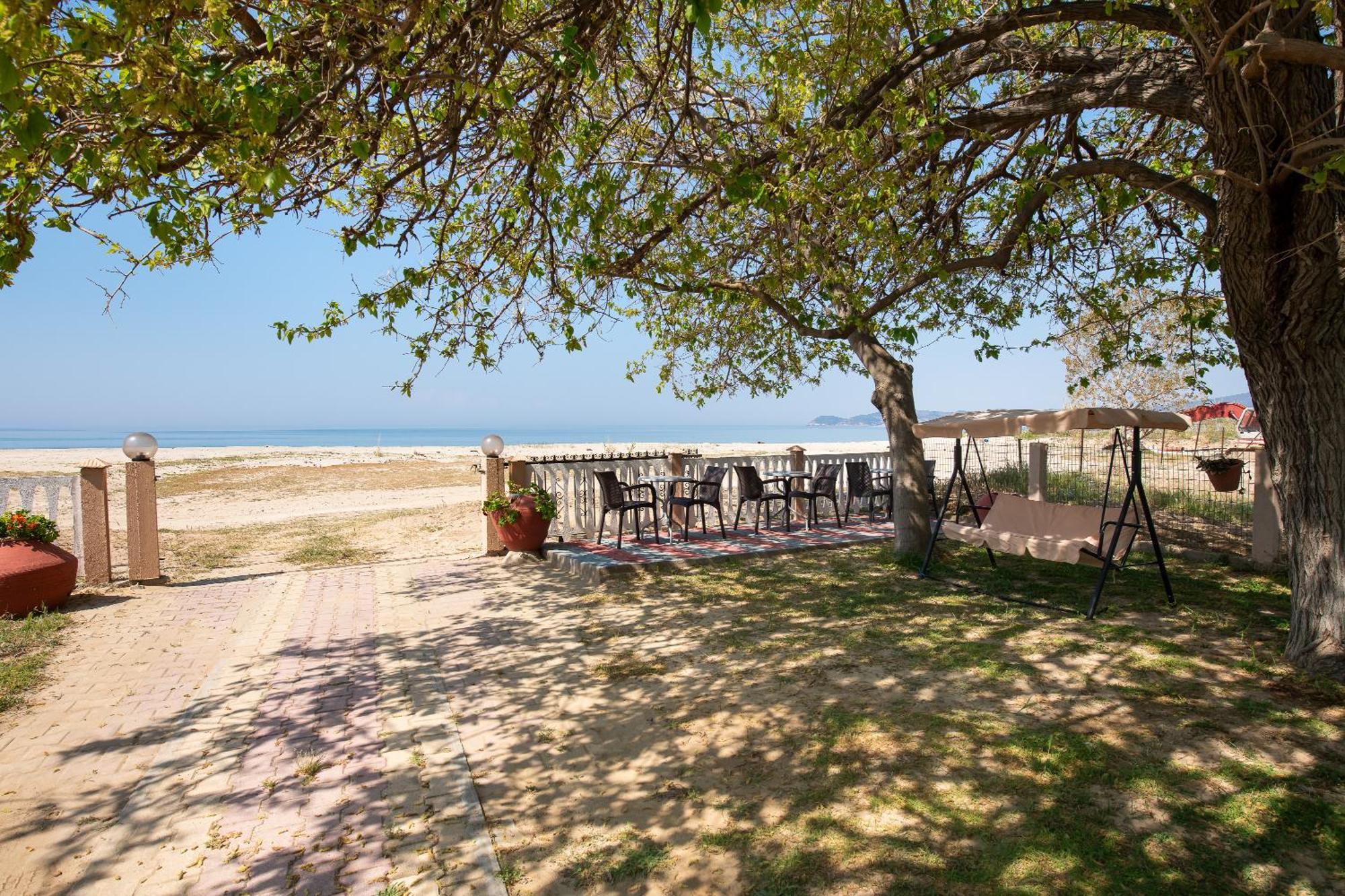 Opalium Beach Front Suites Potós Eksteriør bilde