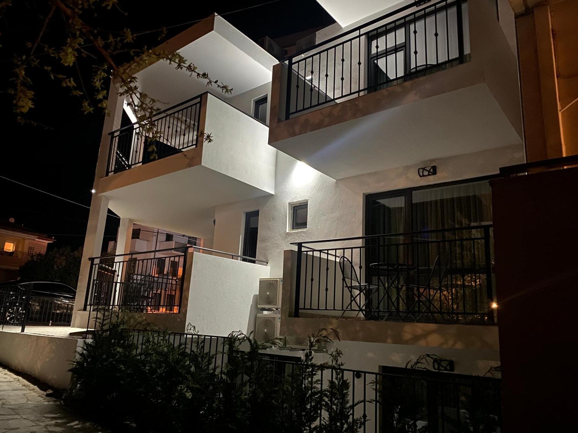 Opalium Beach Front Suites Potós Eksteriør bilde