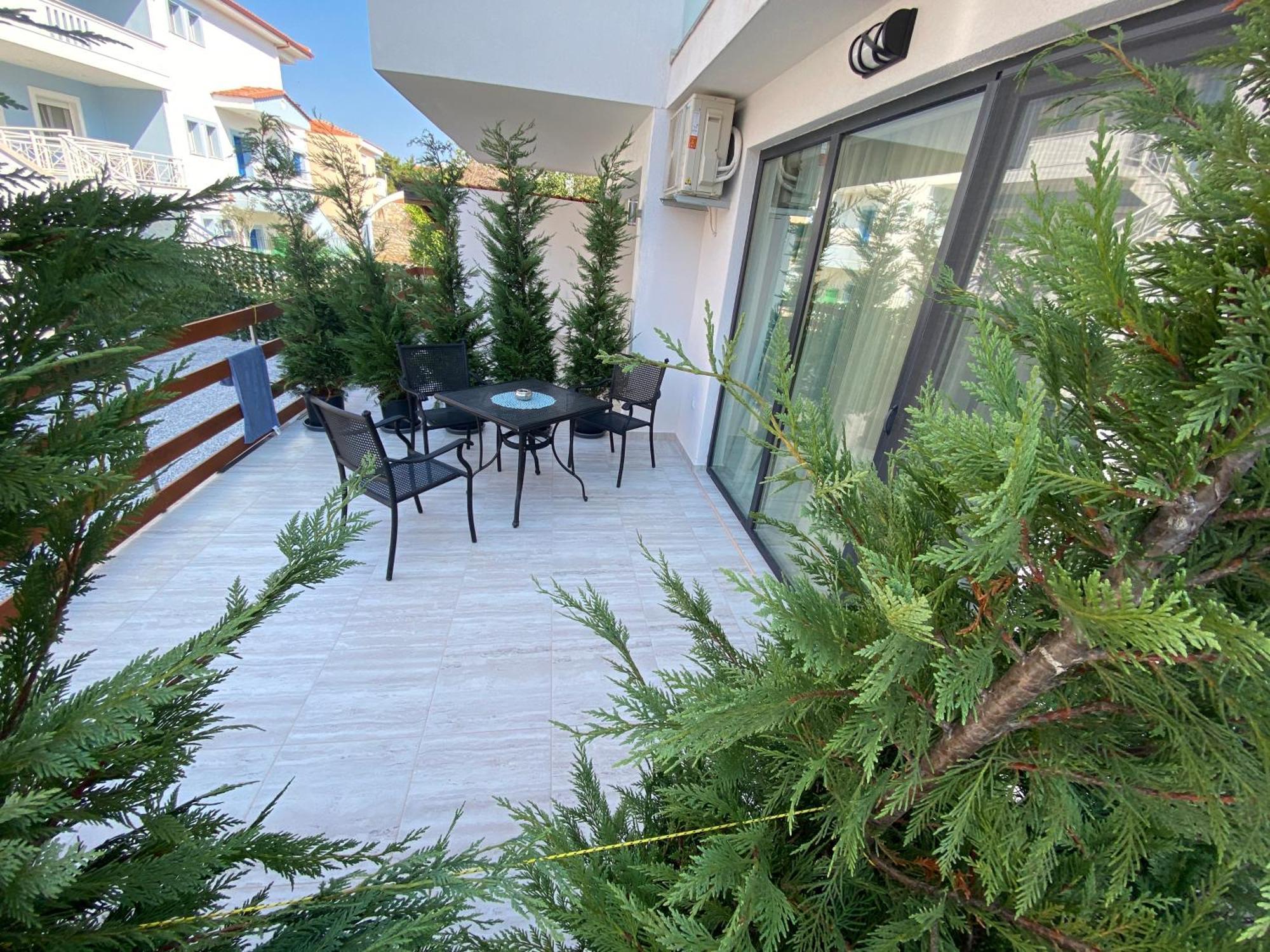 Opalium Beach Front Suites Potós Eksteriør bilde